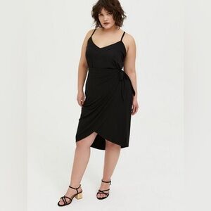 NWT Torrid Black Faux Wrap Skirt with Side Tie & Tulip Hem, Stretchy, Size 5X
